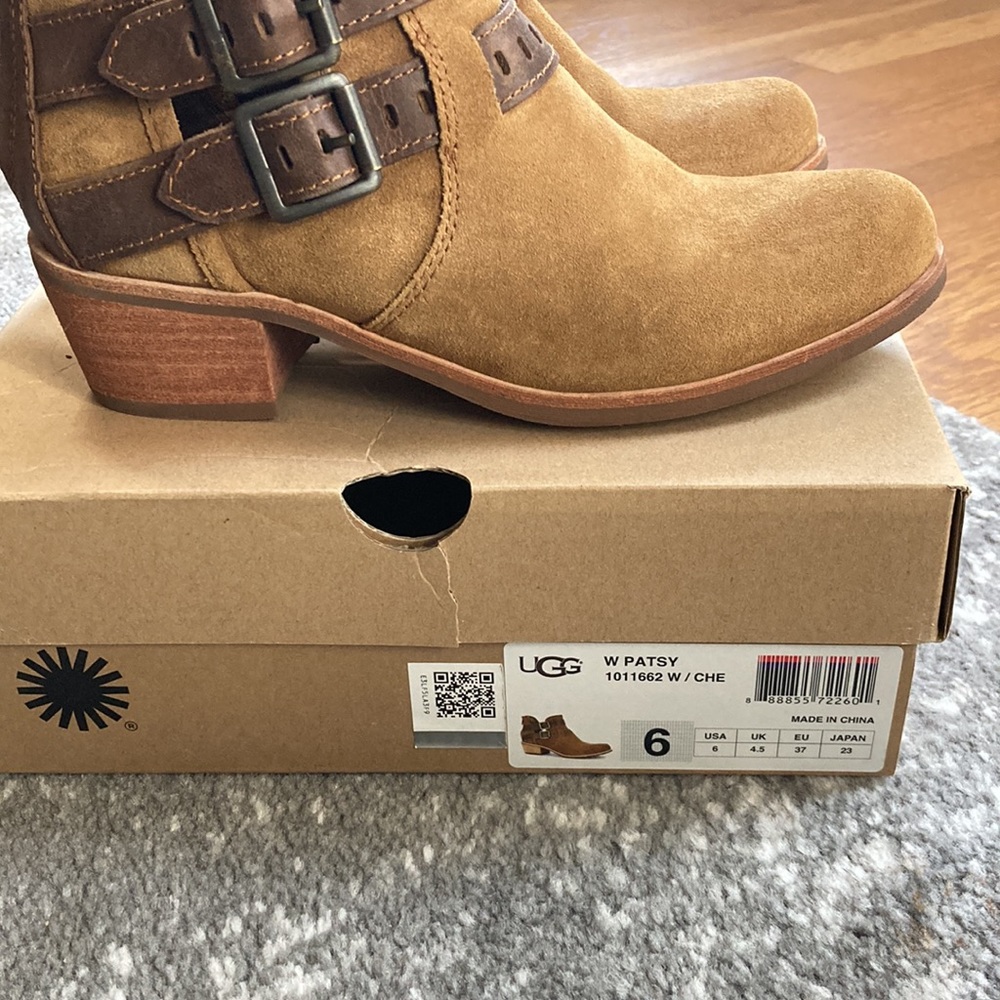Ugg boots women’s “patsy” size 6. Chestnut suede. Like new condition! - Picture 7 of 7